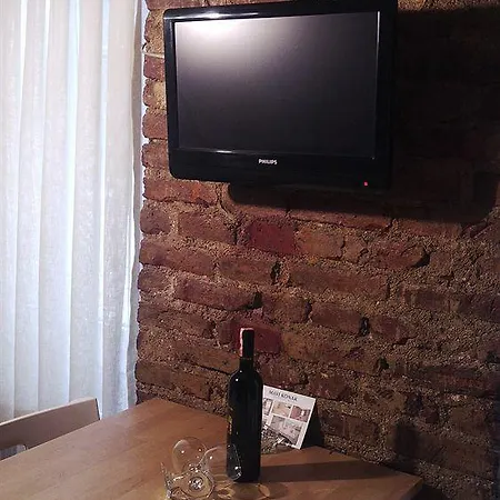 Hotel apartamentowy Gen Pera 2*