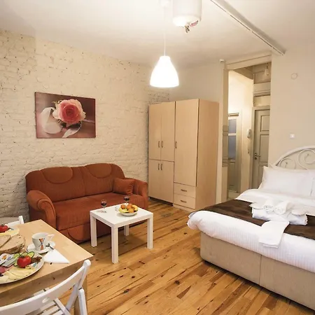 Apart Otel Gen Pera 2*