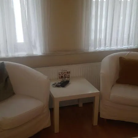 Hotel apartamentowy Gen Pera