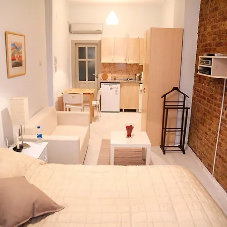 Gen Suites Pera 2*